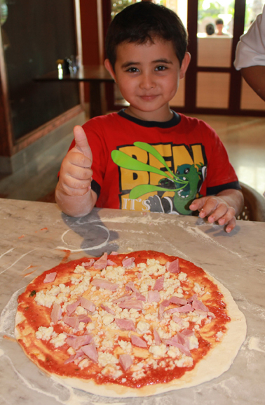 KIDS PIZZA COOKING SCHOOL