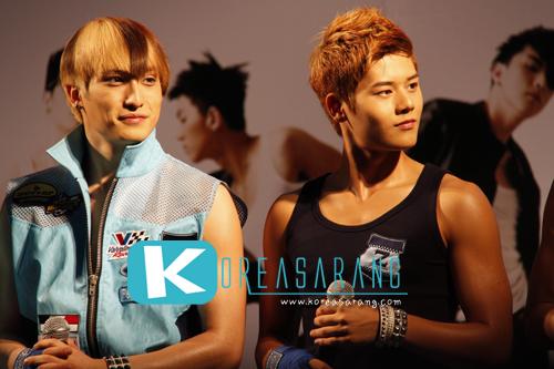 ZE:A in Thailand 29-07-10:Taeheon,Dongjoon