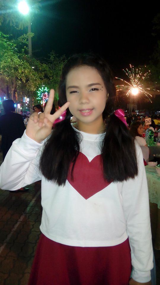 มินนี่ นักเรียนโรงเรียนนักบุญเปโตร