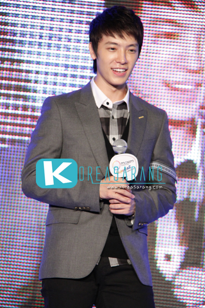 Maxim Contact Lens Surprise Celebration (Press Conference) 11-10-10:DongHae