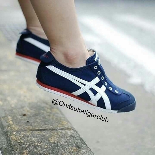 รองเท้า Onitsuka Tiger จำหน่ายของแท้ !! 100% มีสต๊อคพร้อมส่งทันที ของใหม่ มีกล่องป้ายครบ - Page 12 10aug17