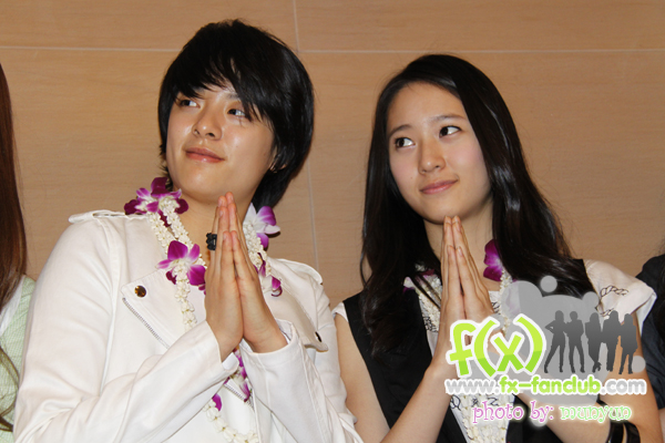 f(x) in Thailand 18-03-10:Amber,Krystal