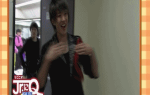 อิหลุยส์ ทักทายแบบฝรั่ง ５５５５５５