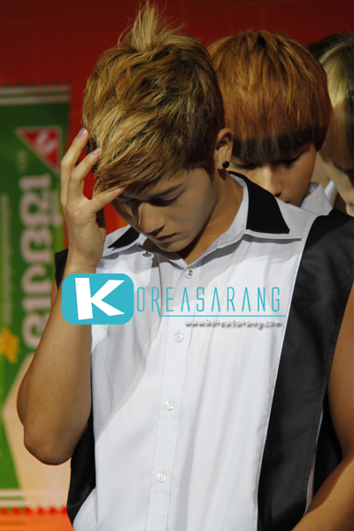 ZE:A in Thailand 29-07-10:Dongjoon