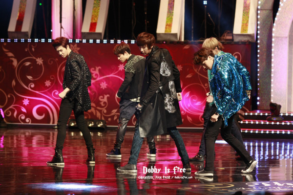 [Pic] 121128 EXO-K at The 19th Korean Entertainment Awards