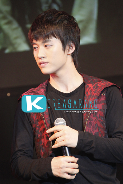 SHU-I in Thailand 18-07-10:Jinseok