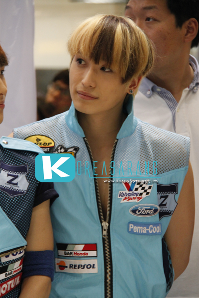 ZE:A in Thailand 29-07-10:Taeheon