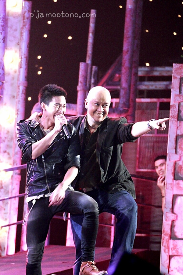 ฝากรูป