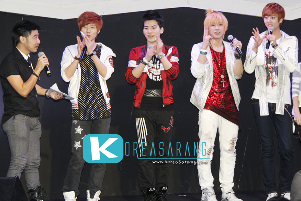 DNT in Thailand 17-12-09 : DNT Crazily Pretty with DAY fan live in Bangkok=>DNT