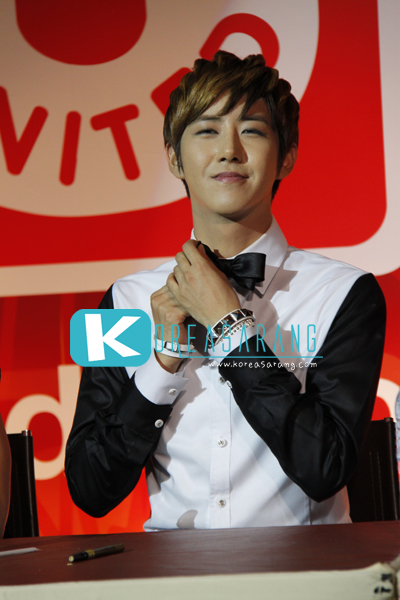 ZE:A in Thailand 29-07-10:Kwanghee