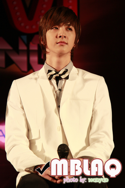 MBLAQ in Thailand 05-04-10:Thunder