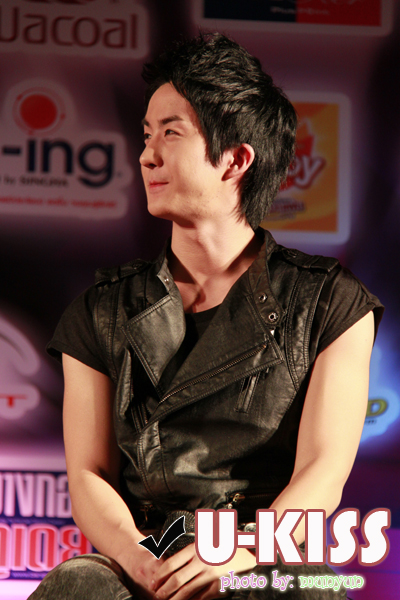 U-KISS in Thailand 05-04-10:Kibum
