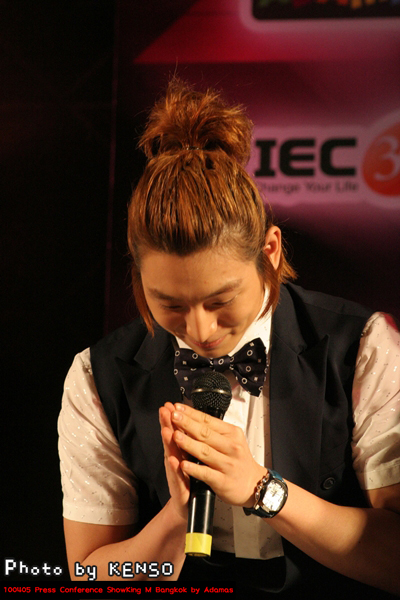 100405 2AM Press Con. SHOW M KING 9 JinWoon