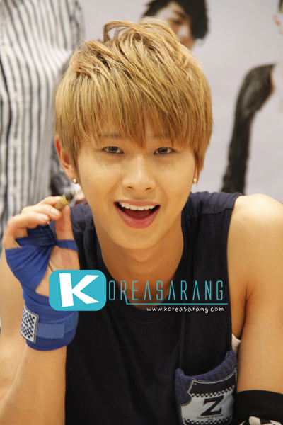 ZE:A in Thailand 29-07-10:Minwoo