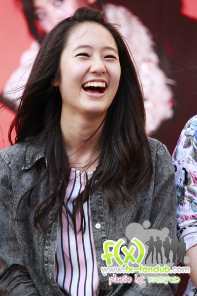 f(x) in Thailand 20-03-10:Krystal