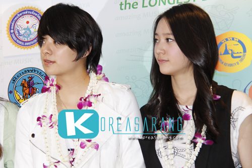 f(x) in Thailand 18-03-10:Amber,Krystal