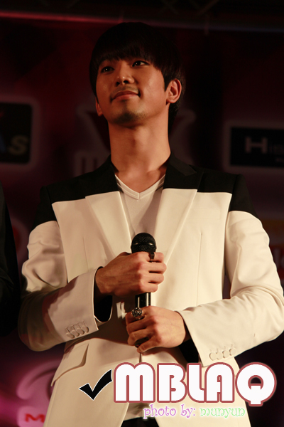 MBLAQ in Thailand 05-04-10:G.O
