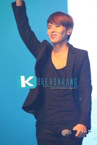 Super Junior K.R.Y. in Thailand 26-10-10:Ryeowook