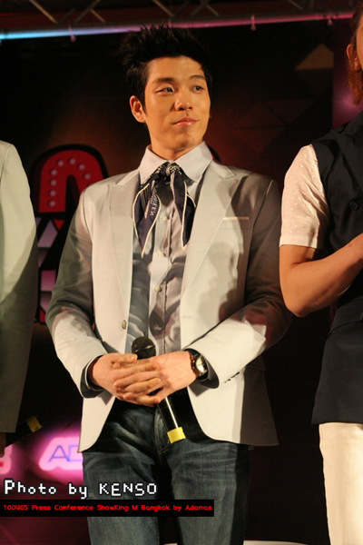 100405 2AM Press Con. SHOW M KING 1 ChangMin