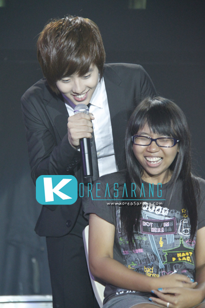 SHU-I in Thailand 18-07-10:Minho