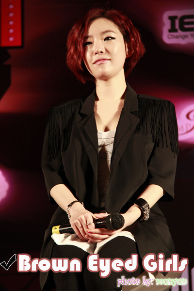 BROWN EYED GIRLS in Thailand 05-04-10:Ga-in