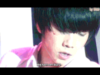 ด้งงงงงงง ! ยิ้มแบบนี้ มองแบบนี้ แทบละลาย >3<