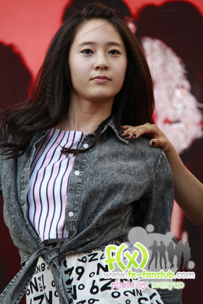 f(x) in Thailand 20-03-10:Krystal