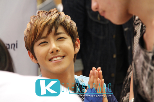 ZE:A in Thailand 29-07-10:Kwanghee