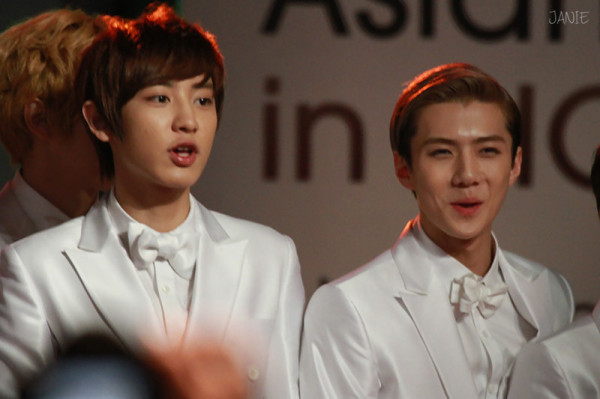 [Pic] 121130 EXO at MAMA 2012  