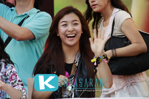 f(x) in Thailand 20-03-10:Luna