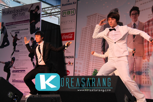 SHU-I in Thailand 16-07-10:Jinseok,In-seok