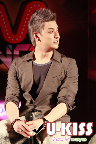 U-KISS in Thailand 05-04-10:Eli