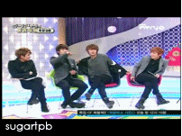 แค่ท่าถอดก็เร้าใจ .. -,,-