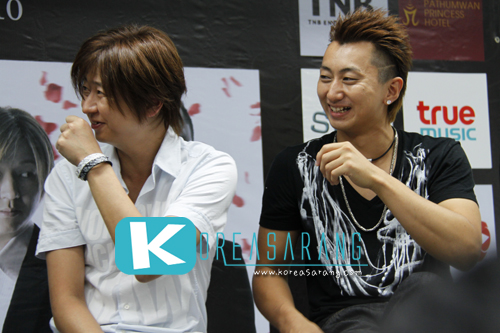 AUCIFER in Thailand 24-09-10:Atsuro,Santa