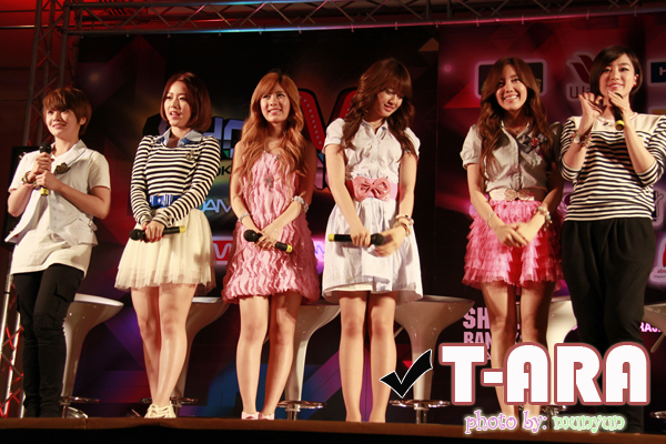 T-ARA in Thailand 05-04-10:Boram,Soyeon,Kyuri,Jiyeon,Hyomin,Eunjeong