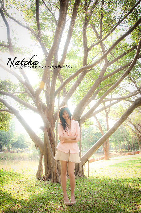 แสงฟุ้ง ๆ ,, ที่ถ่ายแบบย้อนแสง ^^