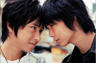 คู่นี้ - -