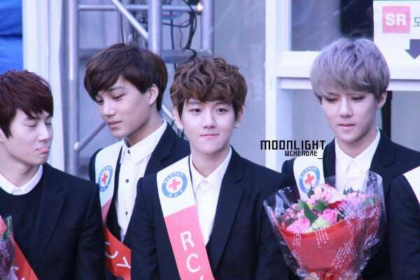 [Pic] 121202 EXO-K @ Red Cross Youth