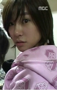 อ๊างงง ฟานี่ออปป้าาาาาาา >w<