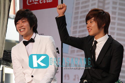 SHU-I in Thailand 16-07-10:Changhyun,Minho