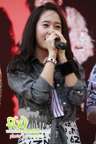 f(x) in Thailand 20-03-10:Krystal