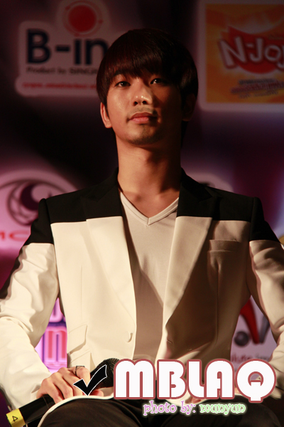 MBLAQ in Thailand 05-04-10:G.O