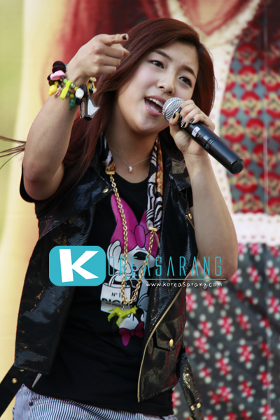 f(x) in Thailand 20-03-10:Luna