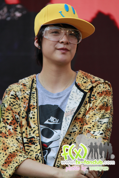 f(x) in Thailand 20-03-10:Amber