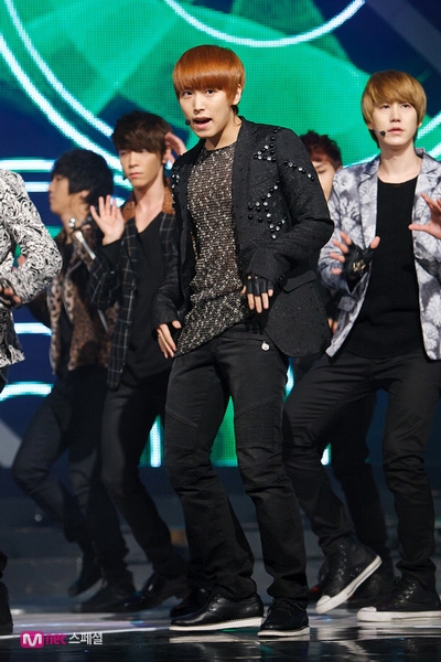 111013 Sungmin  Mnet MCountdown Official Updated
