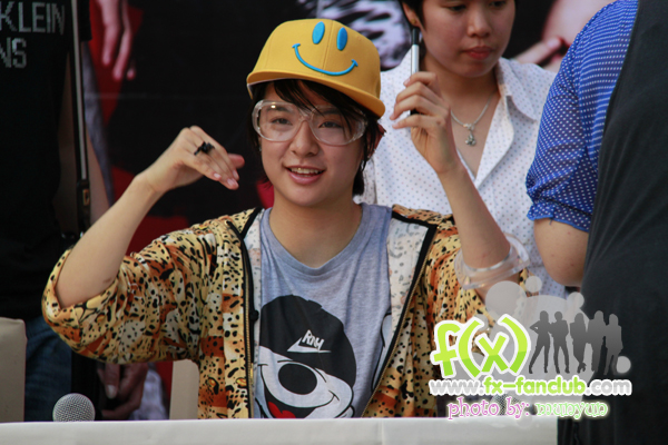 f(x) in Thailand 20-03-10:Amber