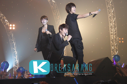 Super Junior K.R.Y. in Thailand 26-10-10