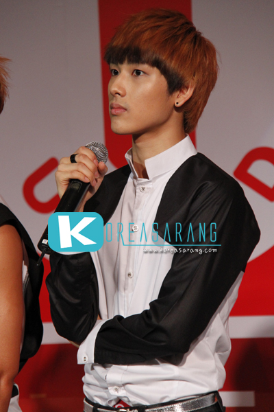 ZE:A in Thailand 29-07-10:Siwan