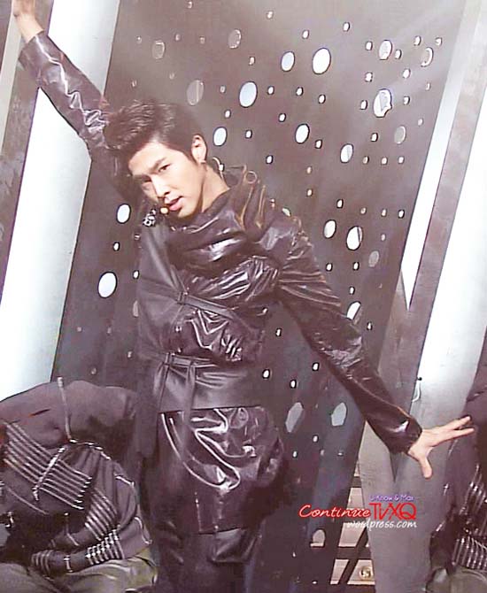 นึกว่าถ่ายแบบ #HBDYunhO
