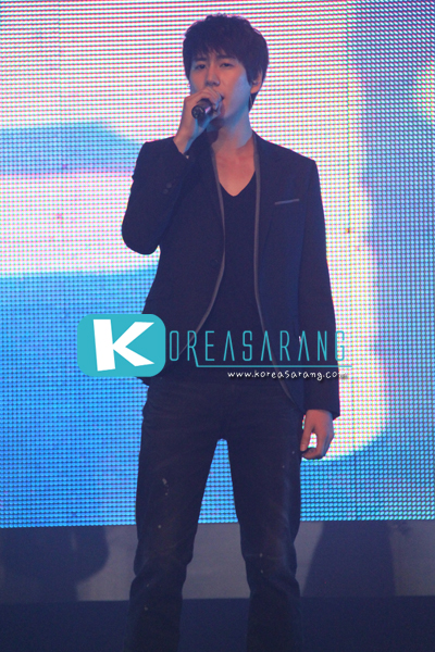 Super Junior K.R.Y. in Thailand 26-10-10:Kyuhyun